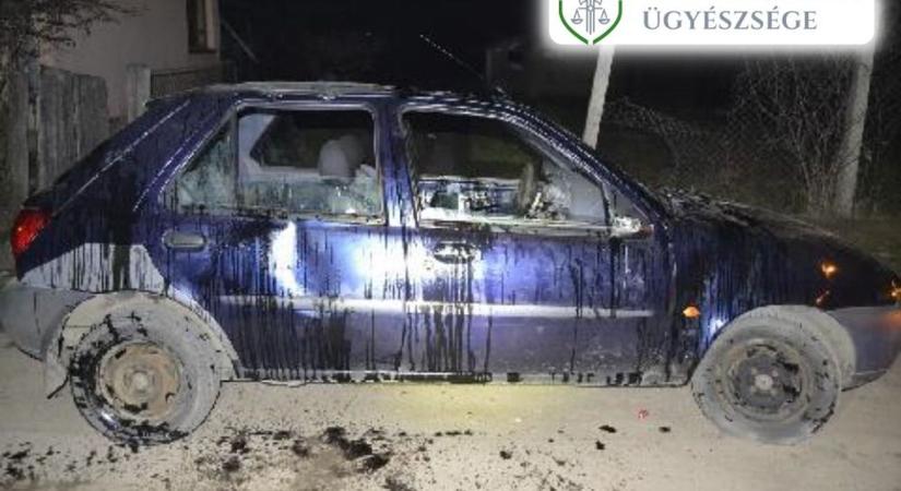 Elhűlve nézték a szomszédok, mire vetemedik a vascsővel őrjöngő, csatak részeg burai férfi