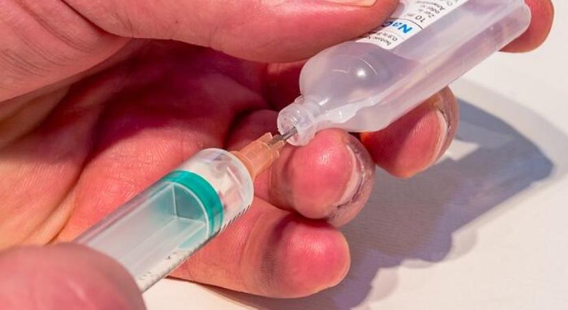 Pintér Sándorék többszáz ingyenes injekciós tűt utasítottak vissza