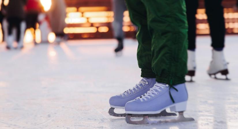 Elő a korikkal! Korcsolyapálya létesült Körmenden - videó