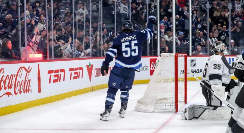 NHL: Scheifele vezérletével tört meg a Jets rossz sorozata, fölényes Capitals- és Utah-siker
