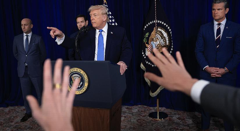 Mint a buldózer: Trump korlátozza a hitelkártya-kamatokat, miközben ezt nem tehetné