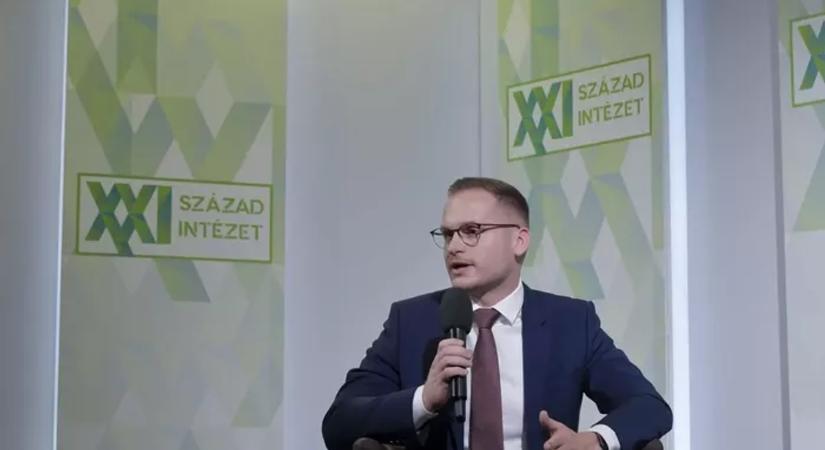 Deák Dániel. a kiszivárgó információk szerint a Tisza aktivistahálózata összeomlóban van