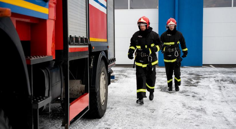 Ismét műszaki mentésekhez riasztották térségünk tűzoltóit