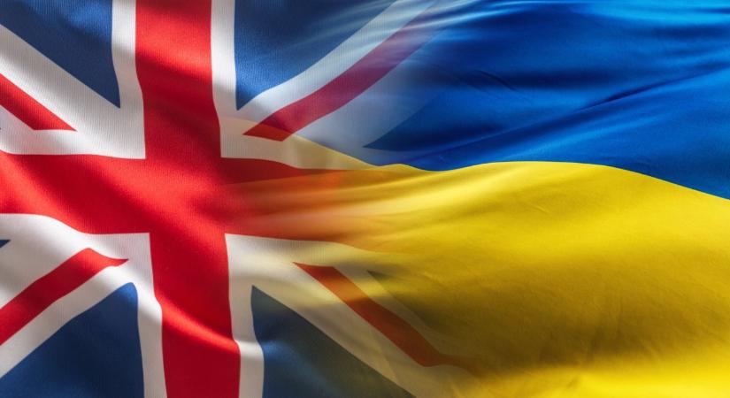 London gyorsított haderőfejlesztéssel készül a békemegállapodás utáni ukrajnai csapattelepítésre