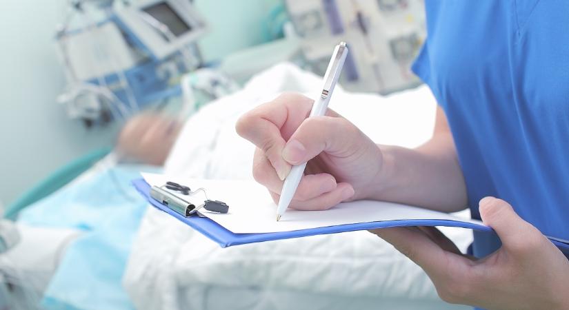 Szőnyeg szélére állította Magyarországot az OECD: javítani kell az egészségügyön