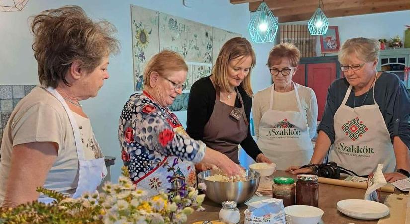 Kézműves vagy kreatív foglalkozásokat vezetsz? Alsópáhokon várnak téged!