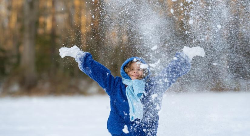 Így levegőztesd a gyereket télen – hidegben is kötelező, de nem mindegy hogyan!