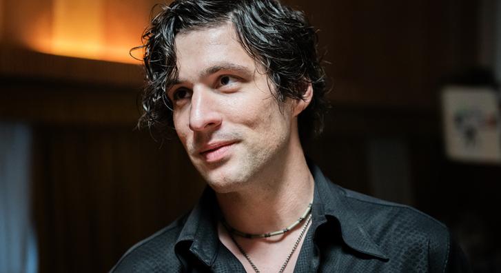 Ember Márk bevallotta, hazudott a Színművészetin