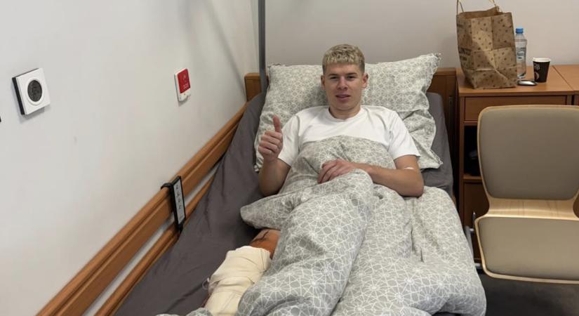 "Hat-nyolc hónap" - megműtötték a magyar válogatottba behívott támadót