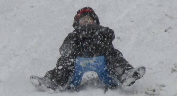 Téli időjárás: a BKK az autózás helyett a buszt ajánlja a Normafára