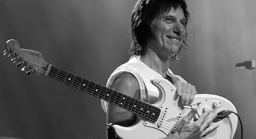 Jeff Beck legendás gitáros, aki a blues rock megújítója volt