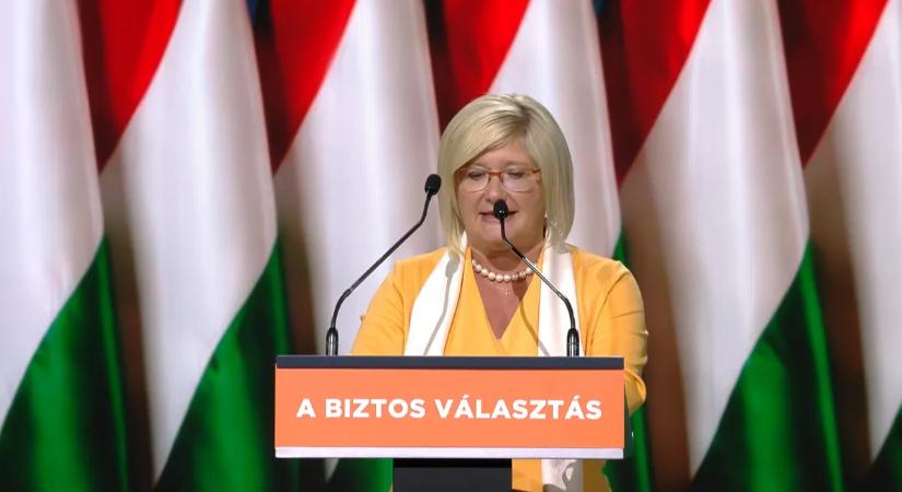 Gál Kinga a Fidesz-kongresszuson: "Nem tudnak minket megállítani. Kimondjuk az igazságot!"