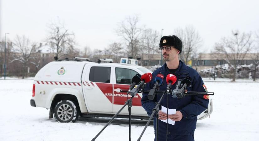 Operatív törzs: ahol riasztás van érvényben, ott aki teheti, ne induljon útnak!