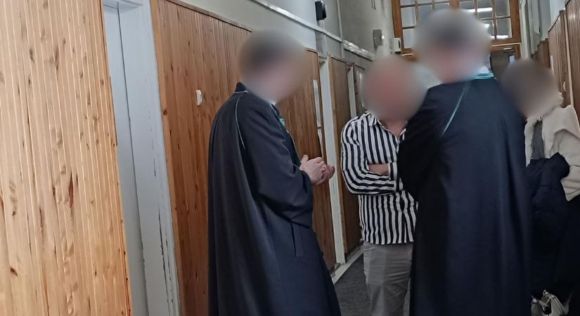 Megszólalt a vádlott a kunszenti cserbenhagyás ügyében – ezzel védekezik az öcsödi férfi