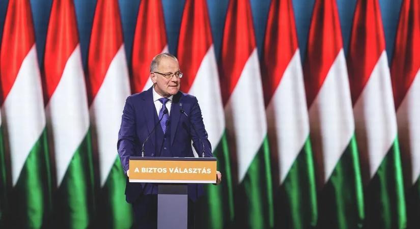 Navracsics Tibor: Tudjuk, hogy a valóság a mi oldalunkon áll