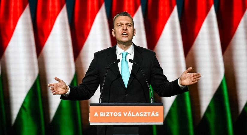 Menczer szerint a Fidesz vezet, mert Orbán Viktor