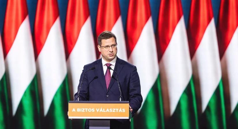 Gulyás Gergely: Háborús négy év van mögöttünk, de mi megmaradtunk a béke és biztonság szigetének