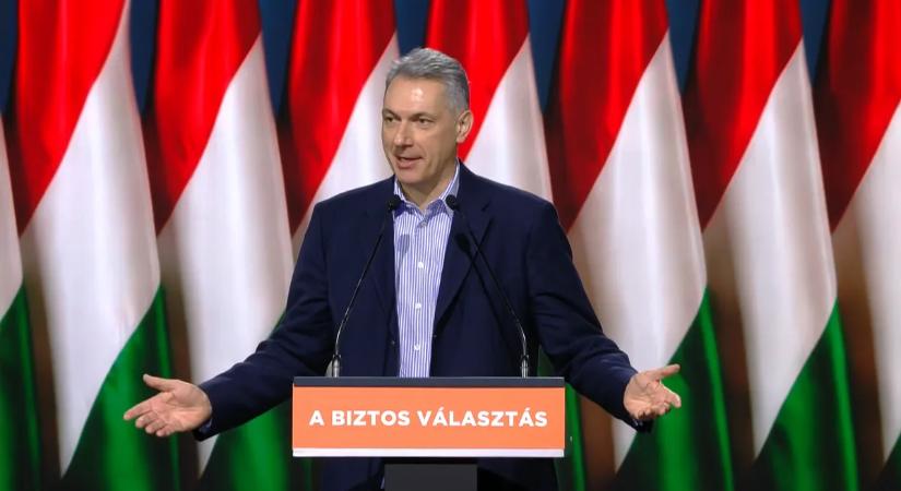 Lázár János: Ha a Fidesz győz, a magyar családok győznek