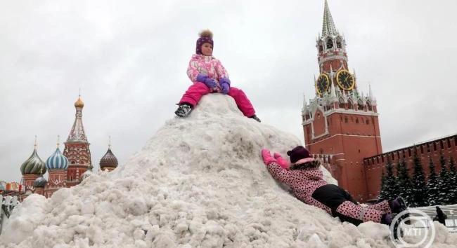 Napi rekordot döntött meg a hóesés Moszkvában