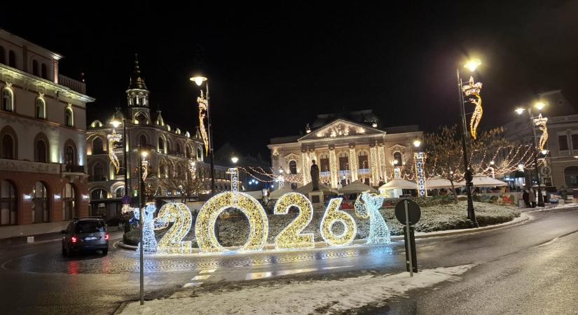 Hulló hó, autózás és szusiétterem: ilyen volt a szilveszterünk Nagyváradon és környékén