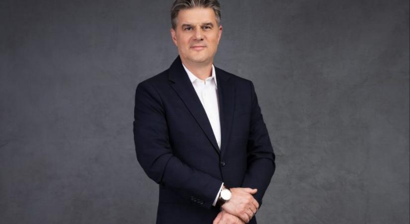 Megmutatta ritkán látott családját a Kincsvadászok sztárja, Fertőszögi Péter – fotó