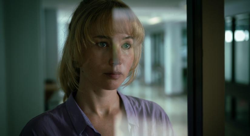 Ezért tartja Jennifer Lawrence jobbnak az idegen partnert a szexjeleneteknél