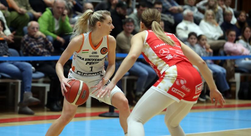 Hátrányból is képesek felállni: ismét nyert a pécsi csapat