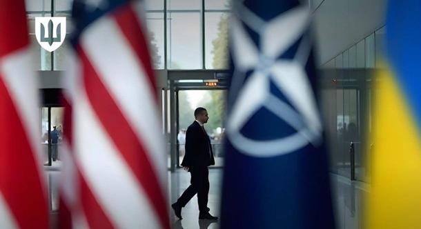 Az ukránok jobban bíznak Európában, mint az Egyesült Államokban – felmérés