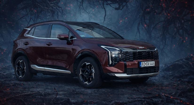 Amikor a világ kettéválik, kell egy biztos autó – KIA Sportage Hybrid 239 teszt