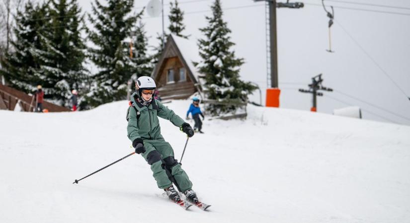 Rekordot döntött a látogatószám a Síparkban a téli szünet alatt