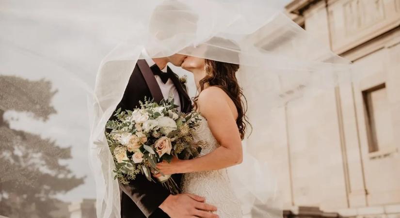 Hét furcsa esküvői hagyomány a világ körül – Mennyit ismer fel?