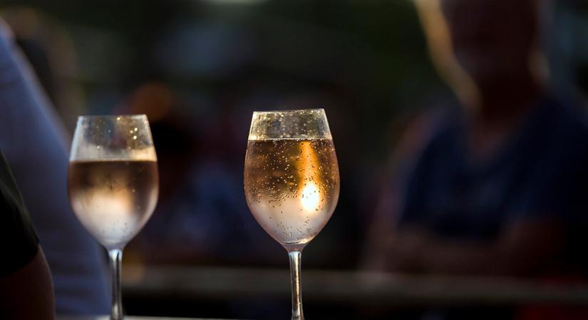 Reformkori feltalálónak köszönhetjük a fröccsöt