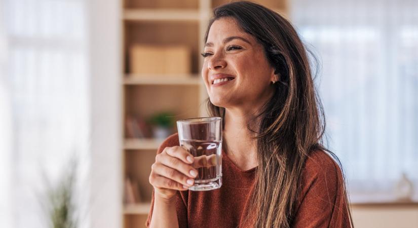 Jobb koncentráció és kevésbé merev ízületek: ezt tapasztaltam, amikor elkezdtem figyelni a napi vízfogyasztásomra