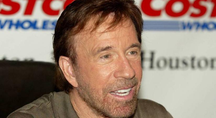 Chuck Norris 23 évvel fiatalabb feleségével: Gena nagyon szép nő