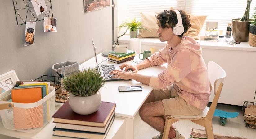 Ezért szeretnének a Z generációsok home office-ban dolgozni