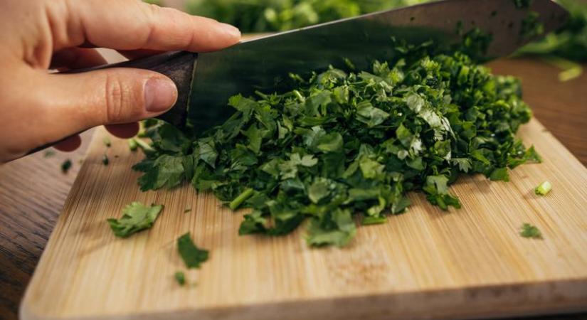 Csökkenti a koleszterinszintet ez az egyszerű fűszer - A te konyhádban is ott lapul