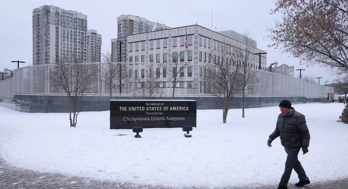 Az Egyesült Államok ukrajnai nagykövetsége potenciális légicsapás veszélyére figyelmeztet