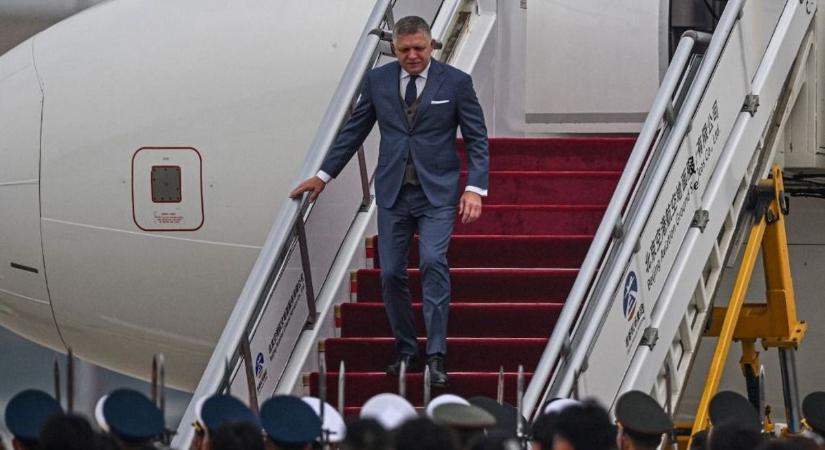 Fico váratlan bejelentése: Szlovákia óriási megállapodást köt Amerikával, már a jövő héten aláírják - most bánhatja igazán, hogy beszólt Trumpnak