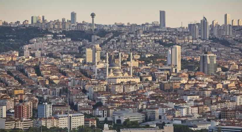 Vízszüneteket tartanak a hatmilliós fővárosban, elfogyott a víz