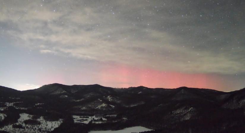 Felcsillant az idei első sarki fény hazánkban