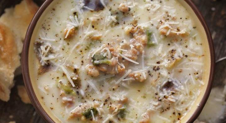 Krémes, toszkán leves: tartalmas ebéd hússal és zöldségekkel