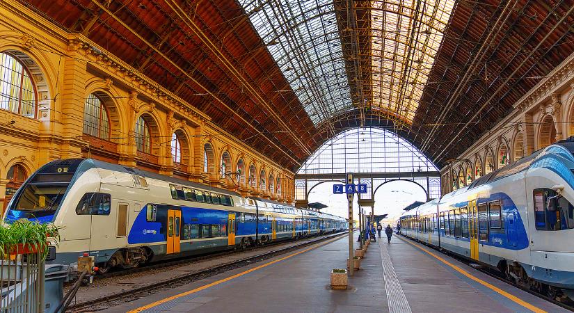 Nem úgy lett, ahogy ígérték: marad a fizetős mosdó több pályaudvaron