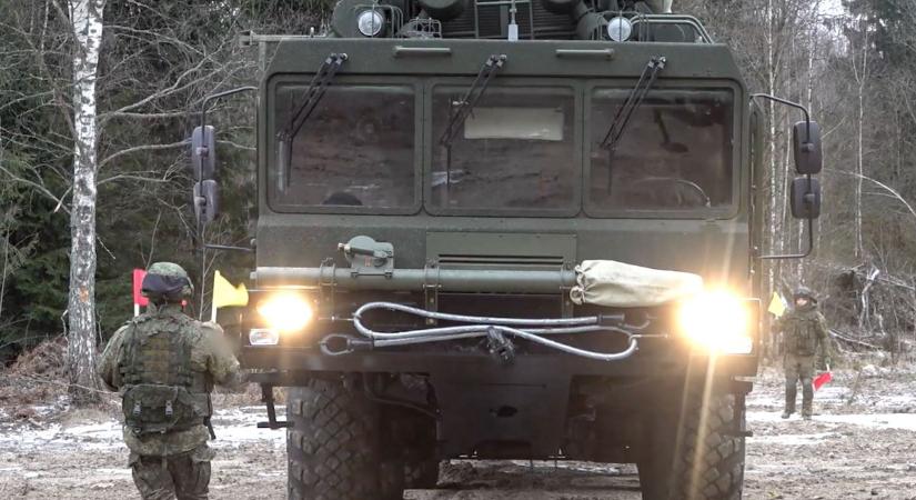 Vlagyimir Putyin fékezhetetlen rakétával üzent Európának, hiába: a Nyugat szakértői az erőben gyengeséget látnak