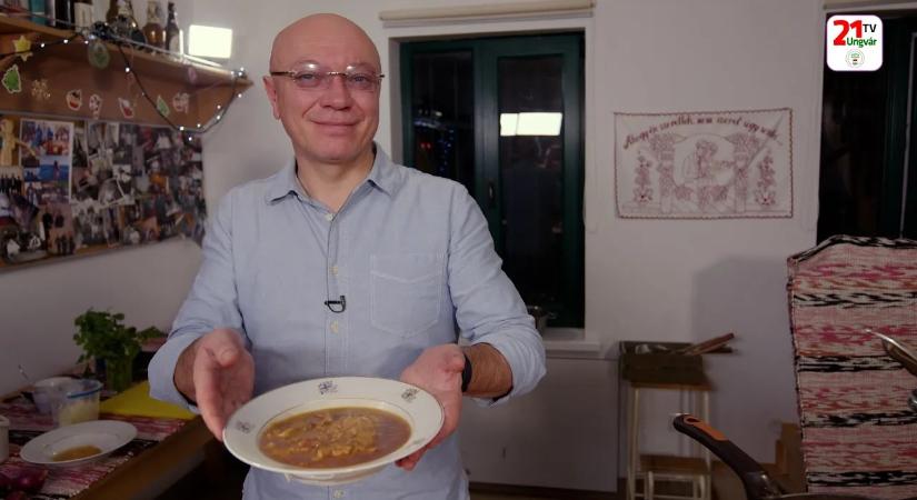 Kárpáti kulináris 212. adás – Hucul gombaleves savanyú káposztával és lapcsánkával (2026.01.11) (videó)