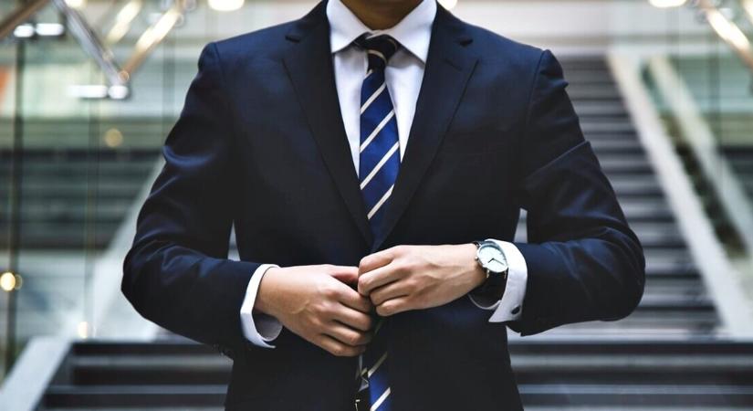 Heti karrier horoszkóp 2026. január 12–18.: Hatalmas áttörés jön, 4 csillagjegy előtt megnyílnak a pénzügyi kapuk