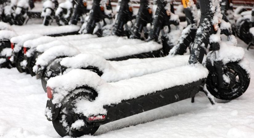 Téli biciklizés és rollerezés, élmény vagy kockázat?