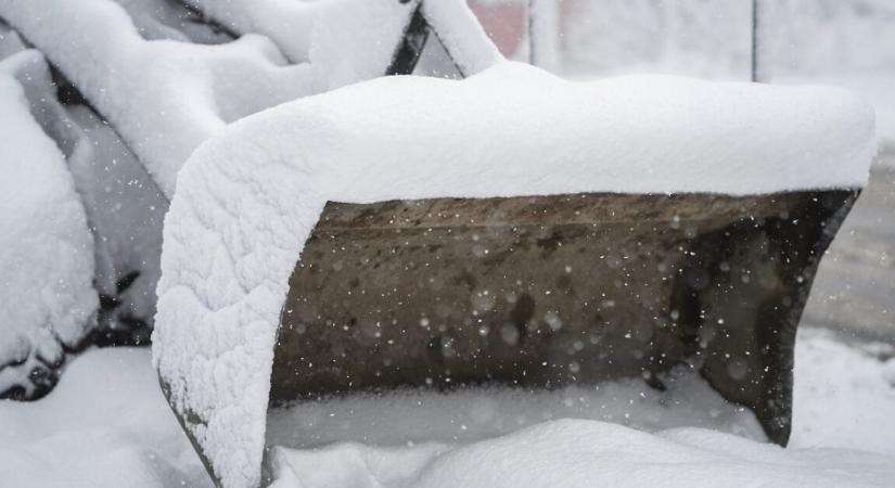 Rendkívüli közlemény – aki teheti, ezeken a területeken ne induljon útnak
