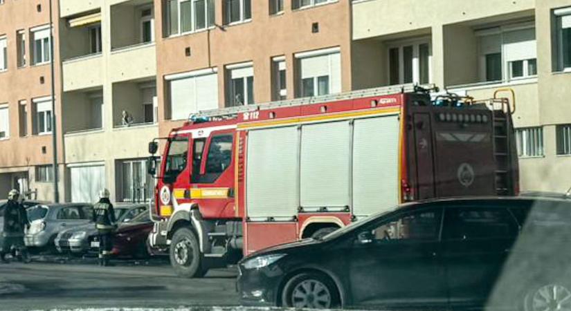 Ismét jelzett egy szén-monoxid érzékelő, vonultak a tűzoltók