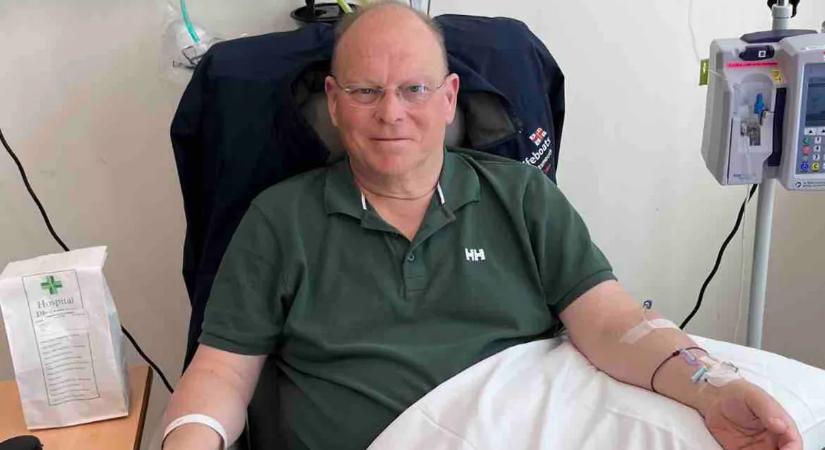 Többször kellett mosdóba mennie éjszakánként: sokkolta a diagnózis az édesapát