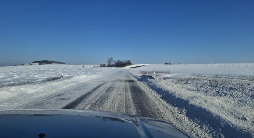 Hófúvás: senki ne induljon útnak ebben az 5 vármegyében
